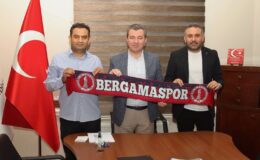 İzmir Bergamaspor’da profesyonel imzalar atıldı